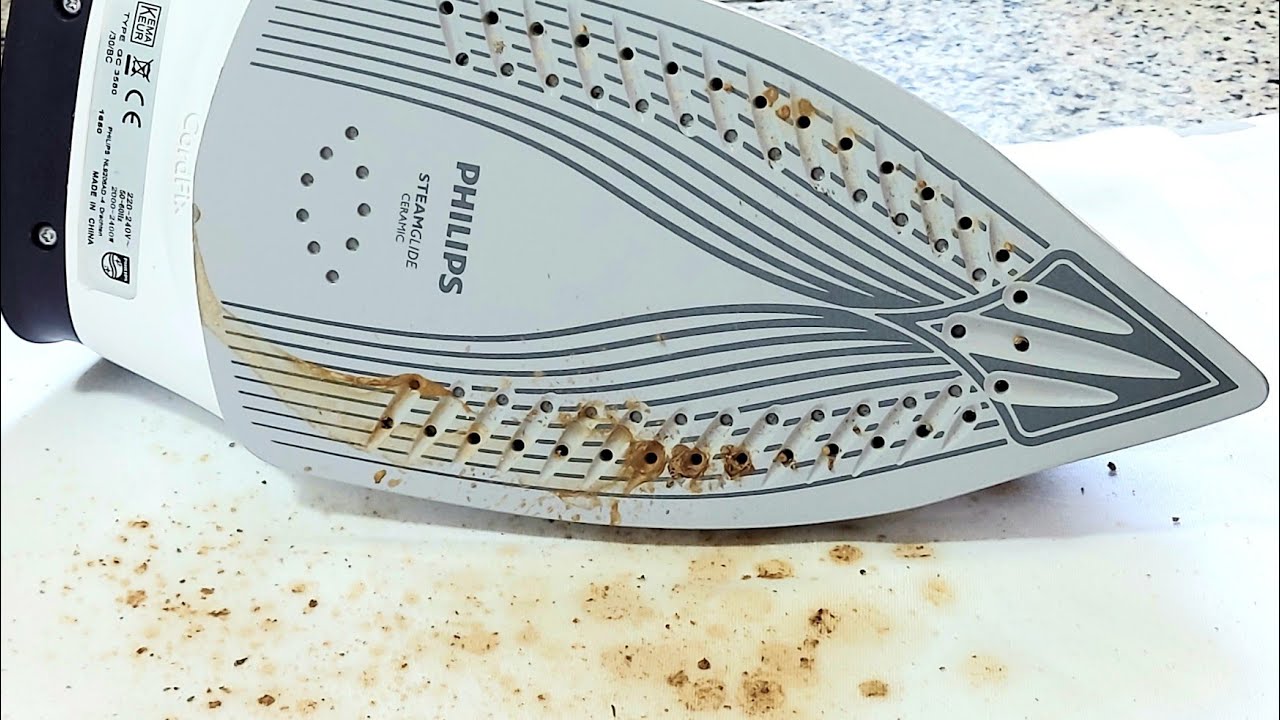 ¿Como limpiar la suela de la plancha quemada?